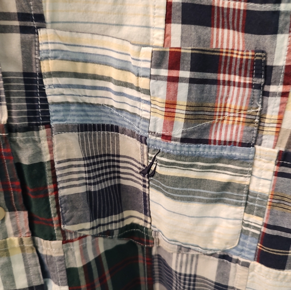Men's Nautica Patchwork Short-Sleeve Shirt Size Medium - Picture 3 of 4